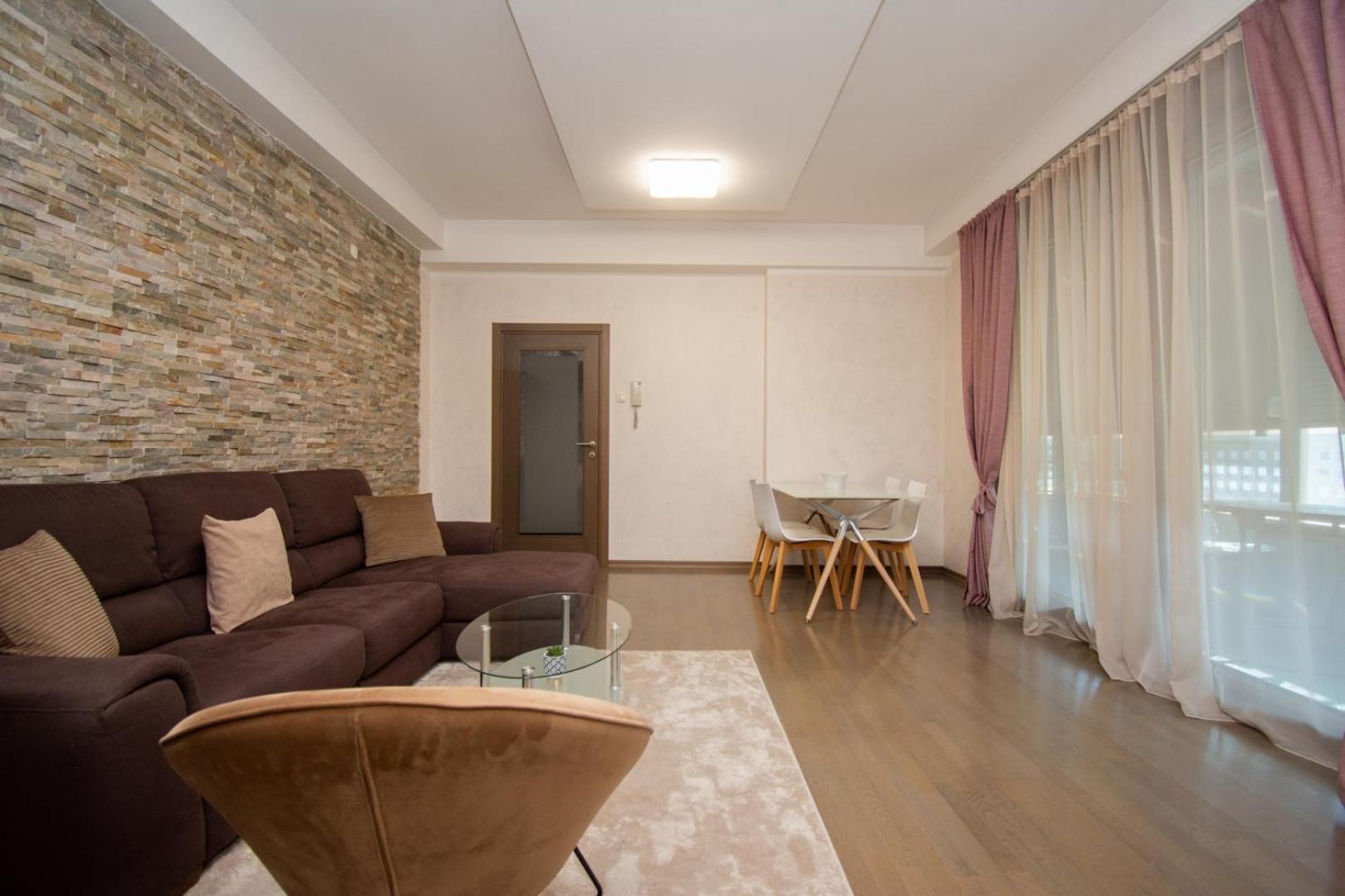 Maxim Compass Apartment Подгориця Екстер'єр фото