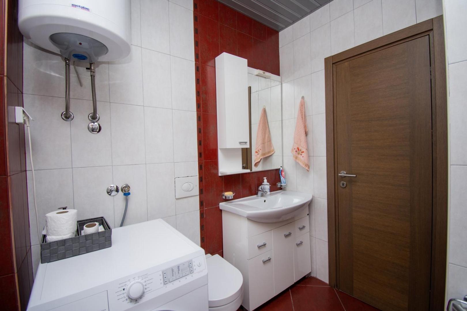 Maxim Compass Apartment Подгориця Екстер'єр фото