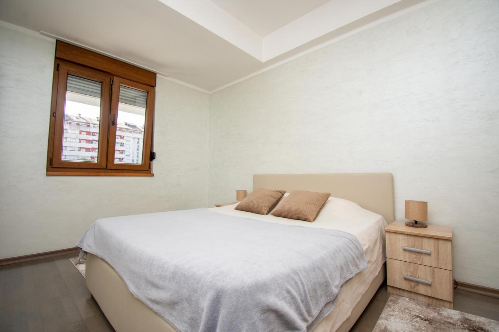 Maxim Compass Apartment Подгориця Екстер'єр фото